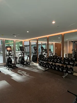 Rented by Luxhome LLC | media 15