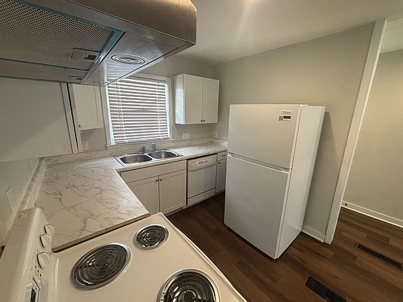 5th image of 312 Orange Cir