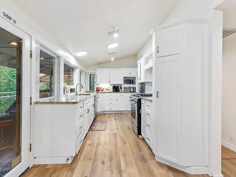 Main floor kitchen
