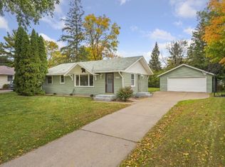 2537 112th Ave NW, Coon Rapids, MN 55433