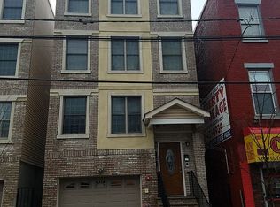 416 Bergen Ave, Jersey City, NJ 07304