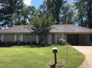 2909 56th Ct, Meridian, MS 39305