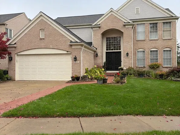 7672 Windgate Cir, West Bloomfield, MI 48323