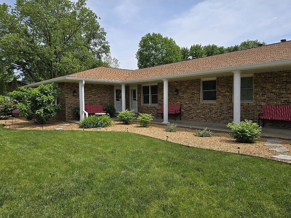 Front of Property / Front Entrance