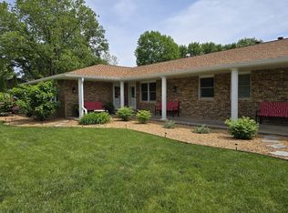 208 S 4th St #B, Dunlap, IL 61525