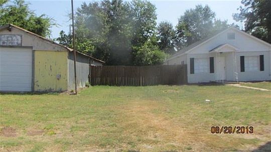 1st image of 2520 Estes Pkwy