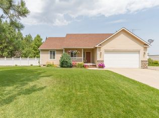 1105 E 4th St, Deer Park, WA 99006