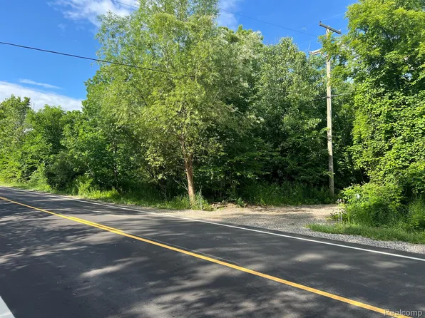 0 N Hadley Rd, Ortonville, MI 48462