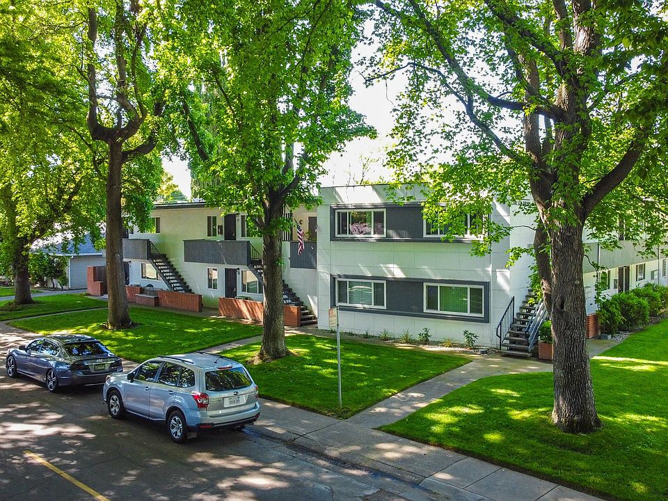 1st image of 5479 Carlson Dr APT 2