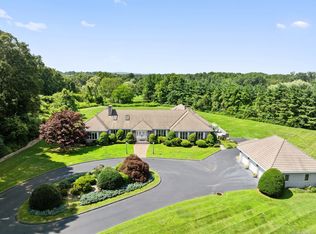 1253 Mapleton Ave, Suffield, CT 06078