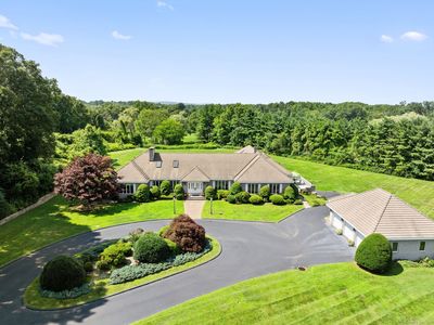 1253 Mapleton Avenue, Suffield, CT, 06078