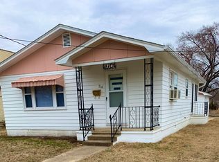 714 S Steuben Ave, Chanute, KS 66720