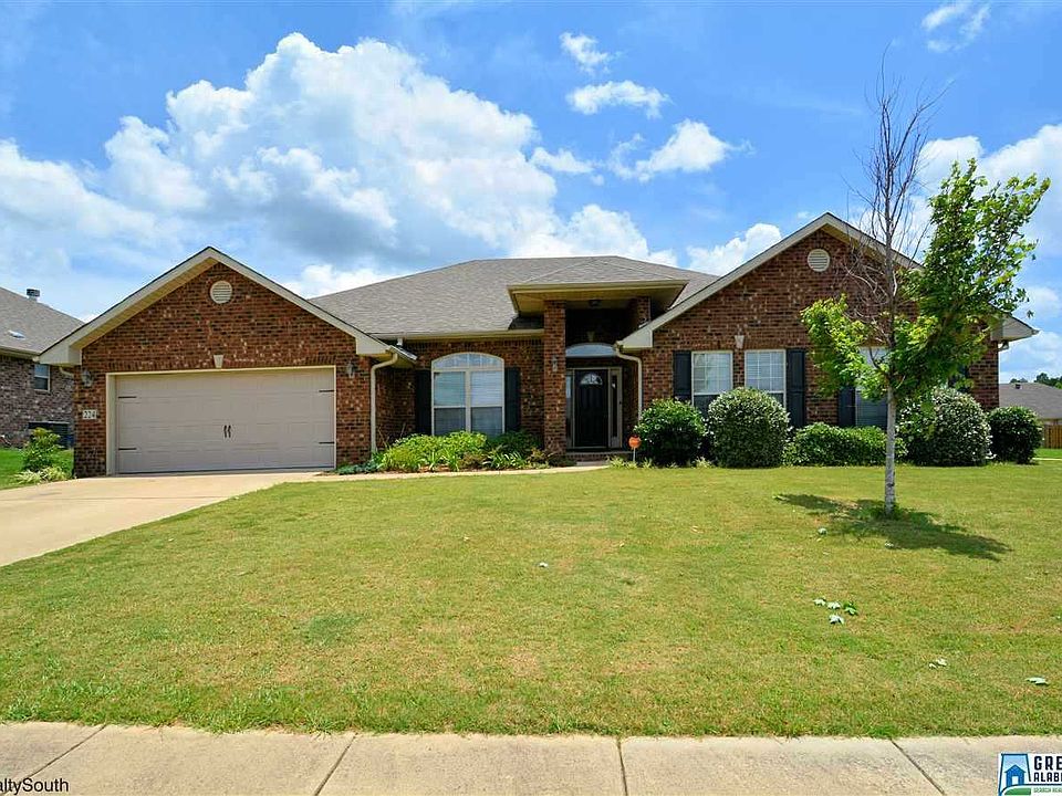 1st image of 224 River Crest Cir N