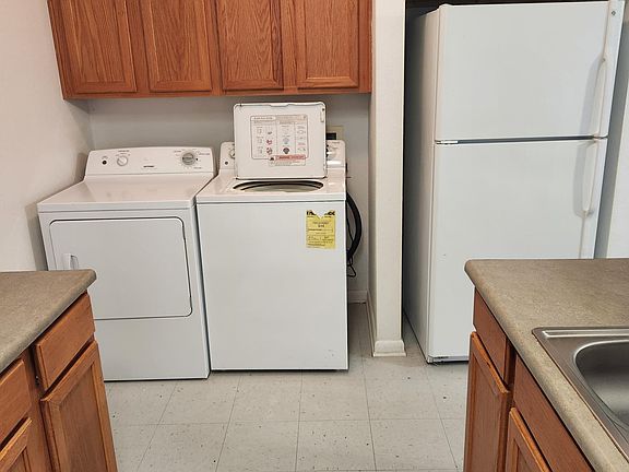 5th image of 4722 Oakmont Village Dr #0