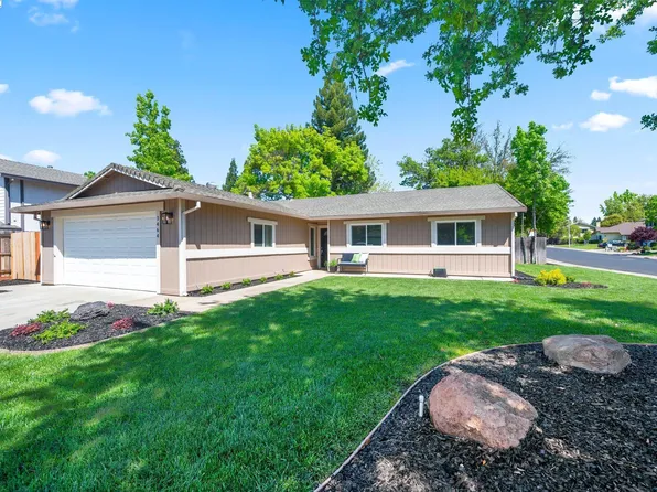 1464 W Colonial Pkwy, Roseville, CA 95661