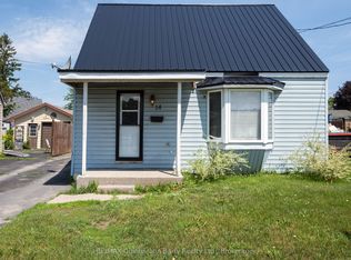 14 Harriet St, Quinte West, ON K8V4L4