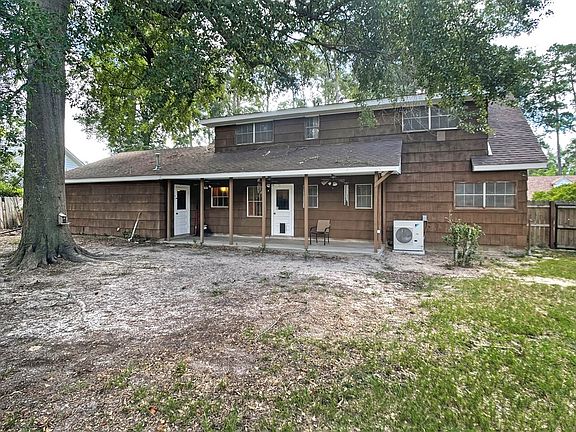 4th image of 612 Margaret St