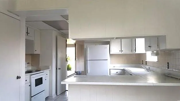 3 bed, 2.0 bath, 1990 sqft, $2,000 — Photo 4