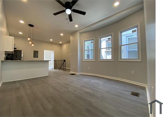 1st image of 6211 Elmwood Ave Floor 2