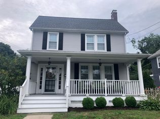 71 Henderson Rd, Fairfield, CT 06824