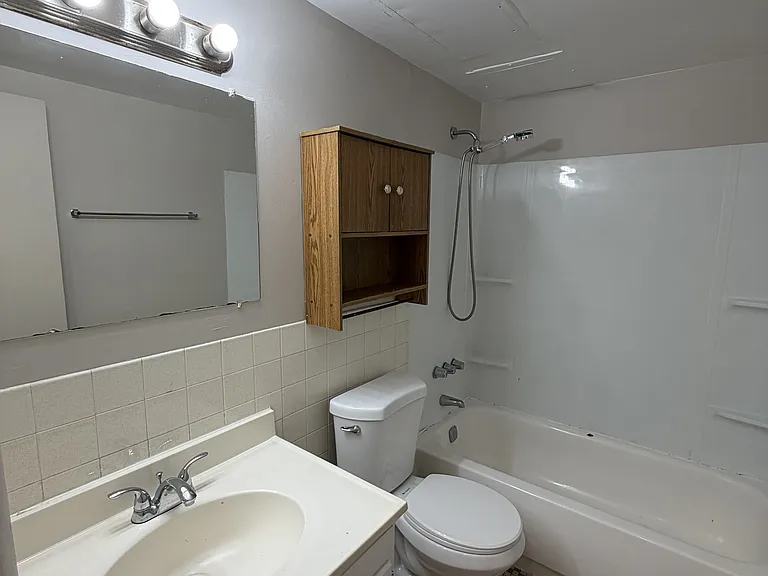 1014 Adams Ave N #1C-11C — Photo 7