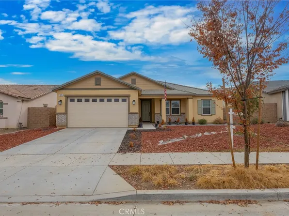 575 Farmstead St, Hemet, CA 92543