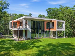 20 Dogwood Ln, North Reading, MA 01864