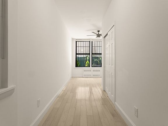 5th image of 216 W 78th St APT 1E