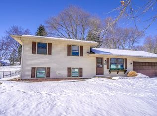 8446 Isleton Ct S, Cottage Grove, MN 55016