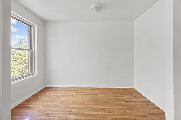 Rented by Bohemia Realty Group | media 4