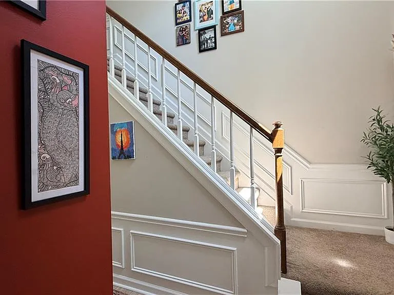 100 Taylors Spring Ct — Photo 11