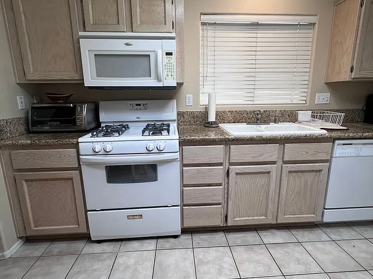 2617 Sierra Sage St — Photo 10