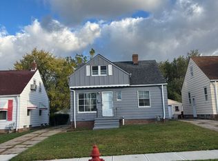 19261 Stockton Ave, Maple Heights, OH 44137