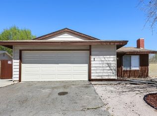 2201 Balmont St, Lancaster, CA 93536