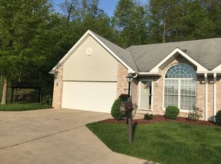 319 Countryview Dr, Lower Burrell, PA 15068