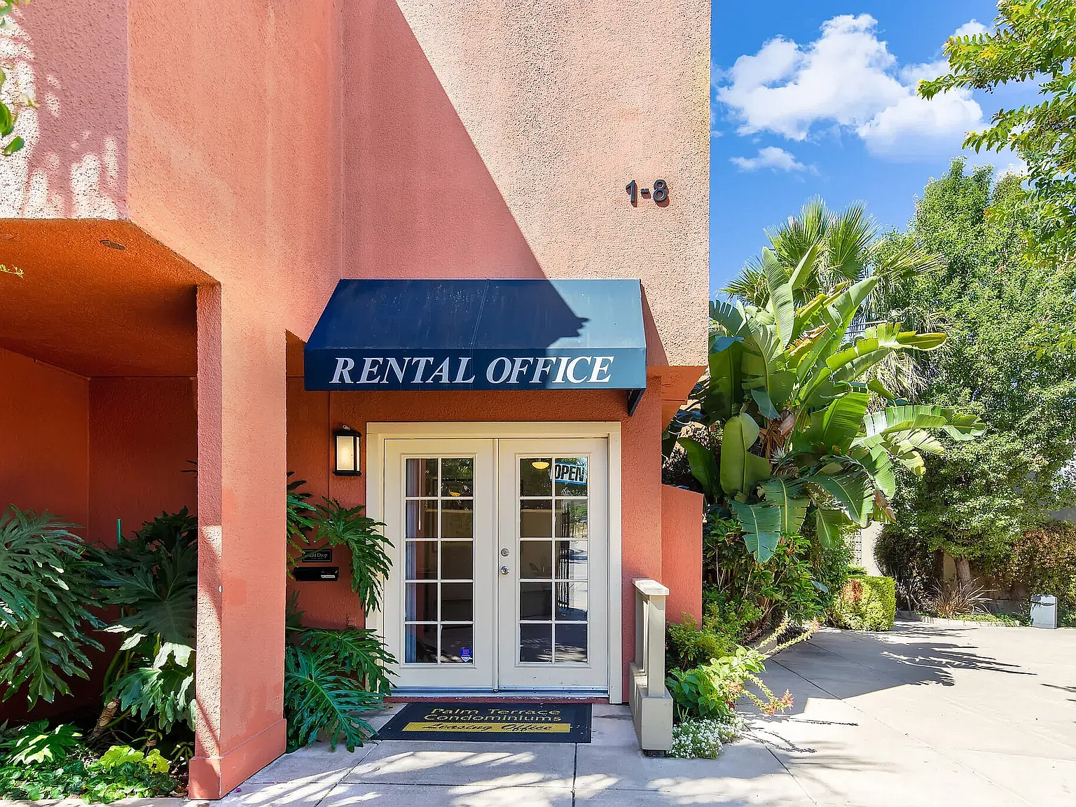 Palm Terrace Condominium Rentals — Photo 1