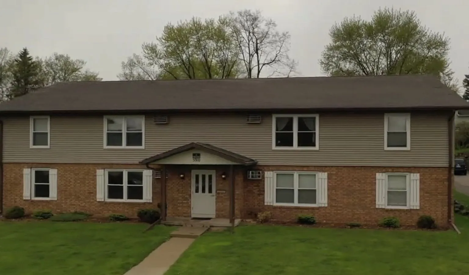 5910 Spartan Drive — Photo 1