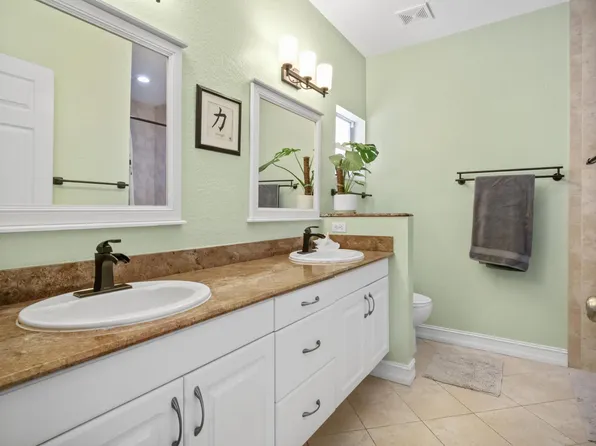 812 W Ocean Avenue, Boynton Beach, FL 33426