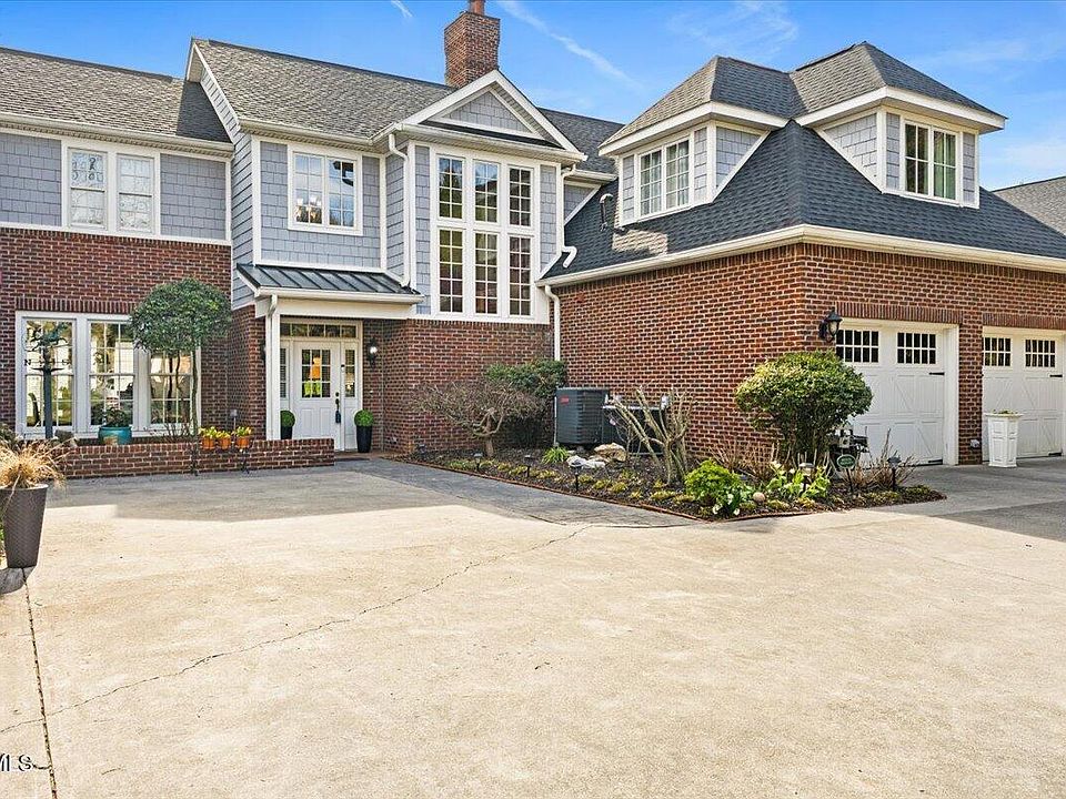 1st image of 102 Willow Creek Ln