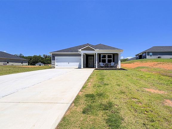 3rd image of 408 Chadwick Ln
