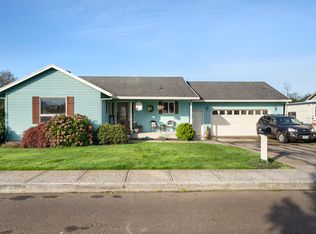 606 Beachwood Ave, Tillamook, OR