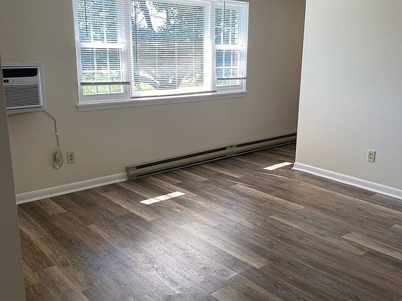 4th image of 2836 Nichols St #5