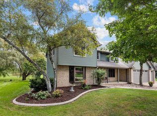 N9662 Shepherd Ln, Appleton, WI 54915