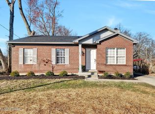 506 Old Harrods Creek Rd, Louisville, KY 40223