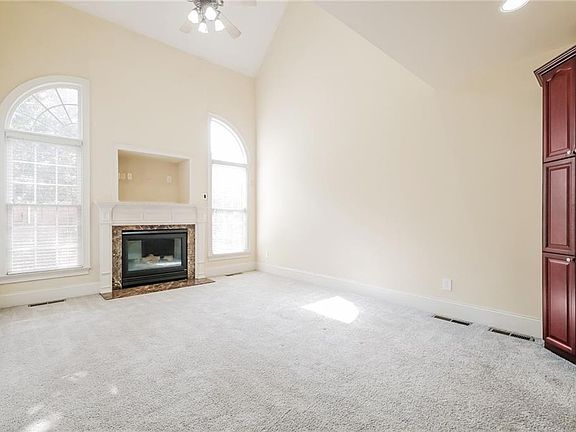 4th image of 505 Saint Regis Dr