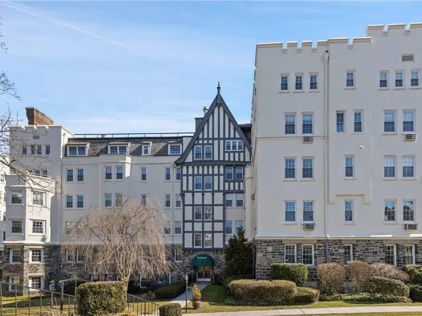 1 Southgate #2B, Bronxville, NY 10708