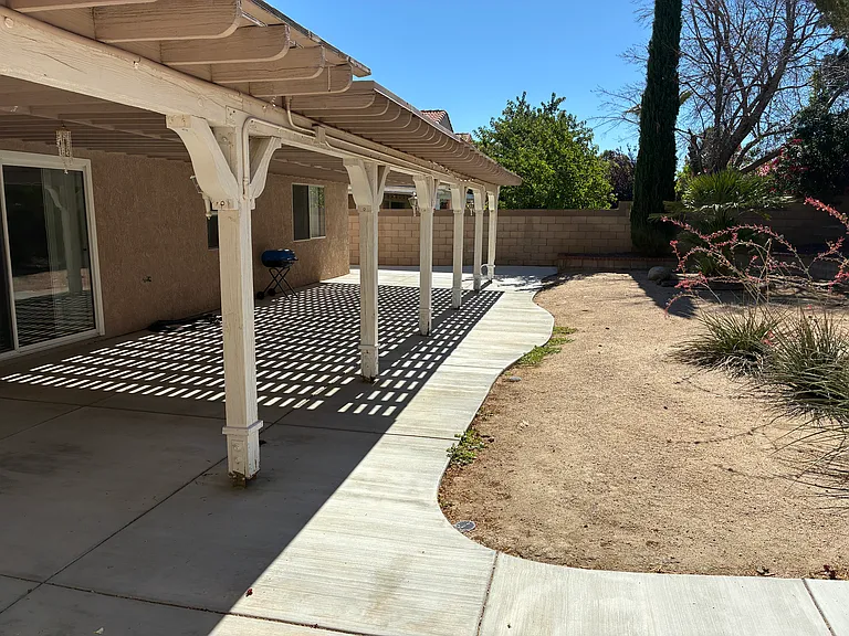 2614 Sycamore Ln — Photo 29