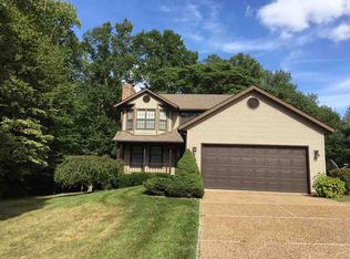 1422 N Limestone Dr, Ellettsville, IN 47429