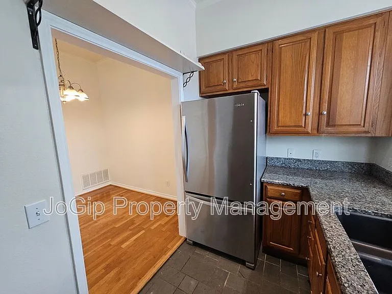 4106 Newton Ave #102 — Photo 3