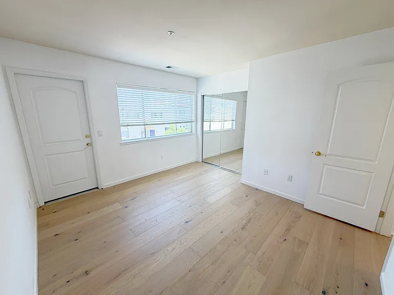 2573 Park Blvd #U204 — Photo 11